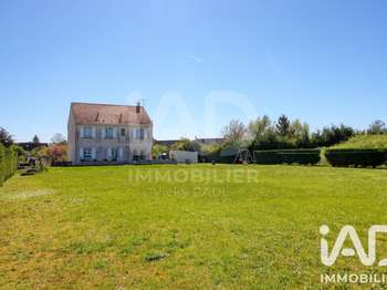 Maison 8 pièces 158 m² · à Dadonville · 158 m² · 277 000 €