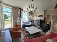 Vente maison 9 pièces