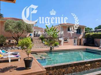 Vente maison 11 pièces Dax 40