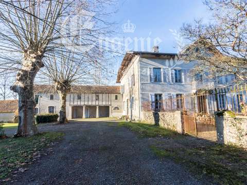 Vente maison 11 pièces Dax 40