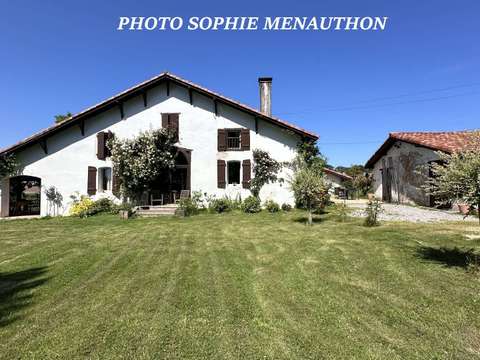Vente maison 9 pièces Dax 40