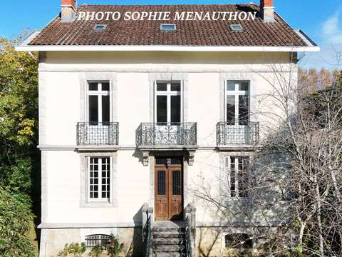 Vente maison 8 pièces Dax 40