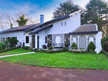 Vente maison 15 pièces Décines-Charpieu 69
