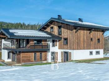 Vente maison 7 pièces Demi-Quartier 74