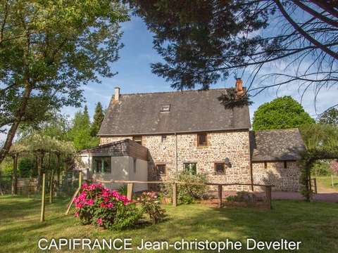 Vente maison 6 pièces Désertines 53