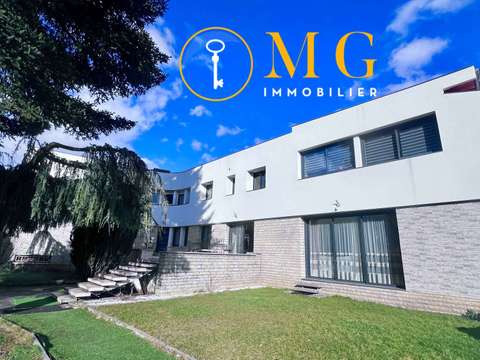 Vente maison 9 pièces Digne-les-Bains 04