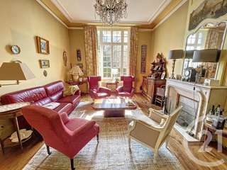 Vente maison 9 pièces