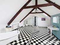 Vente maison 14 pièces