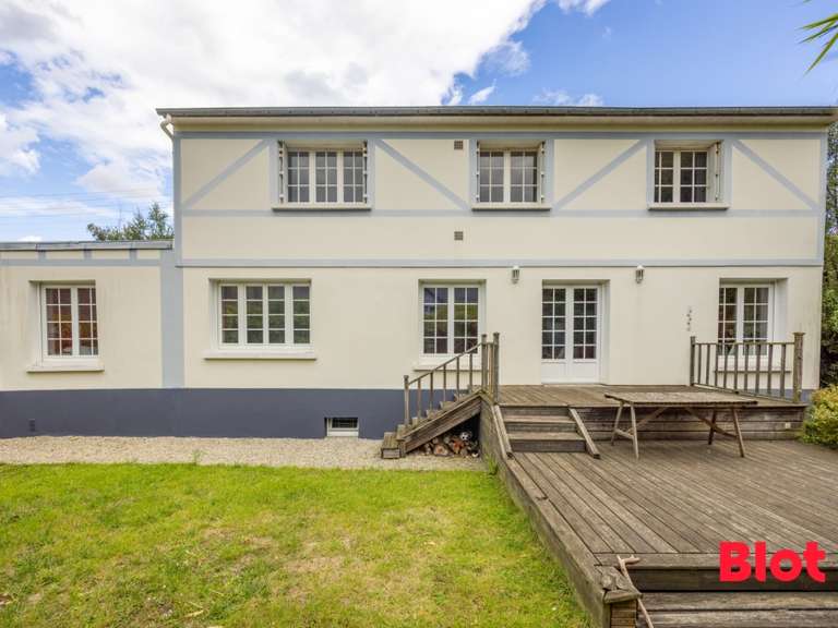 Vente maison 8 pièces