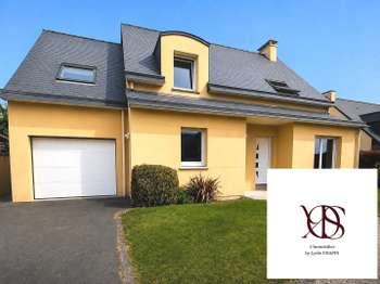 Maison 5 pièces 113 m² · à Dingé · 113 m² · 292 600 €