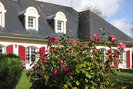 Vente maison 10 pièces Dirinon 29