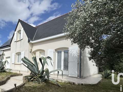 Vente maison 8 pièces Distré 49