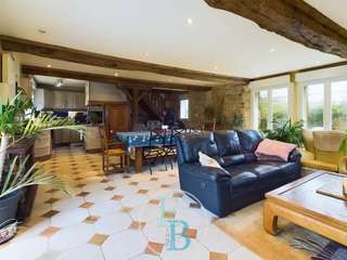 Vente maison 9 pièces