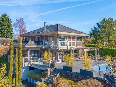 Vente maison 7 pièces Divonne-les-Bains 01