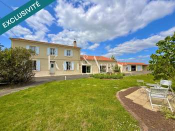 Vente maison 7 pièces Doix-les-Fontaines 85