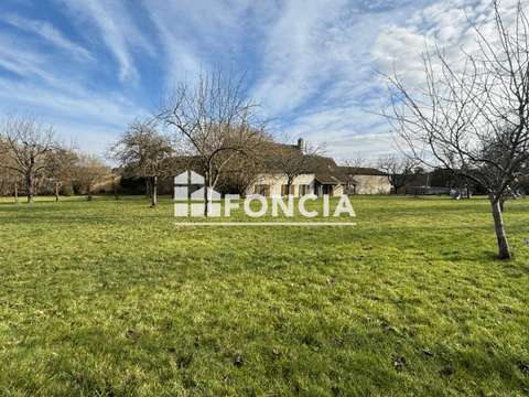 Vente maison 6 pièces Domfront-en-Champagne 72