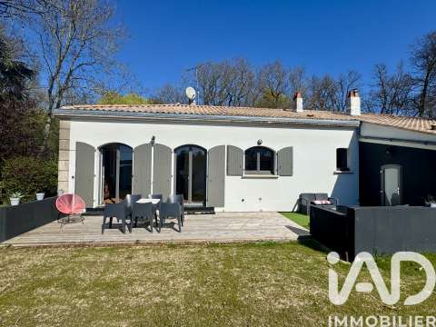 Vente maison 6 pièces Dompierre-sur-Mer 17
