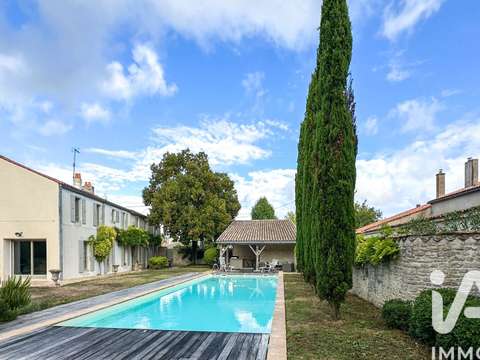 Vente maison 8 pièces Dompierre-sur-Mer 17