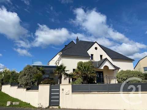 Vente maison 9 pièces
