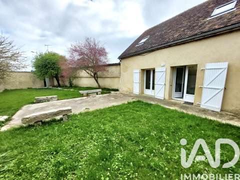 Vente maison 4 pièces Doucelles 72
