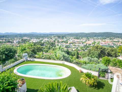 Vente maison 14 pièces