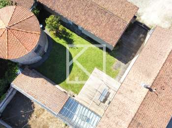 Vente maison 8 pièces Drain 49