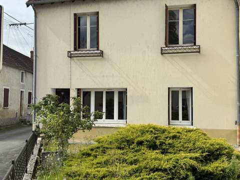 Vente maison 8 pièces Dun-sur-Auron 18
