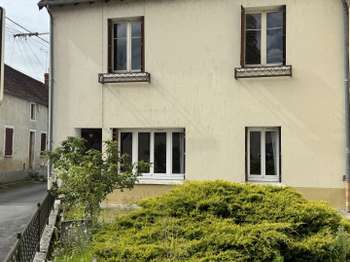 Vente maison 8 pièces Dun-sur-Auron 18