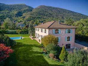 Vente Maison 7 chambresÉchenevex