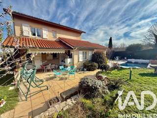 Vente maison 8 pièces Vente maison 8 pièces