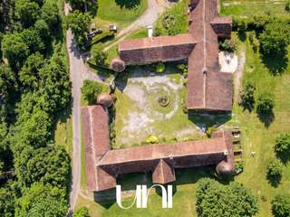 Vente maison 13 pièces