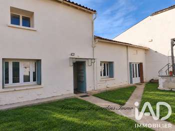 Vente maison 5 pièces Écoyeux 17