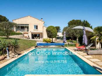 Maison 6 pièces 143 m² · à Éguilles · 143 m² · 649 000 €