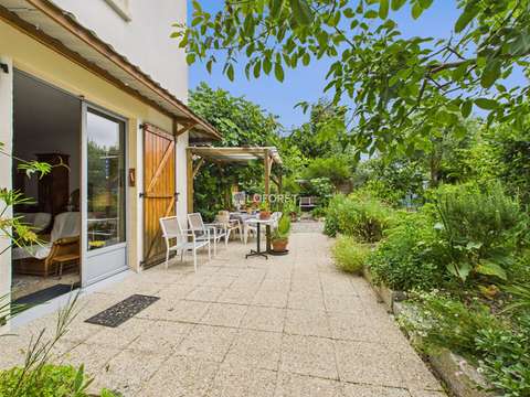 Vente maison 10 pièces Elliant 29