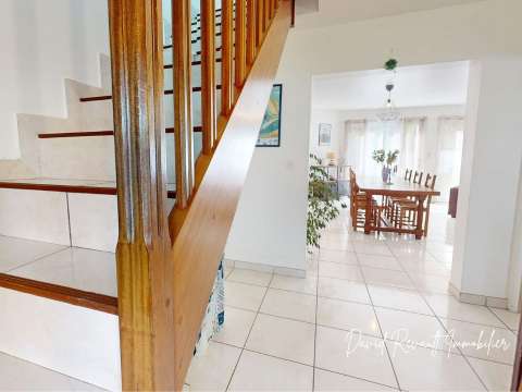 Vente maison 8 pièces
