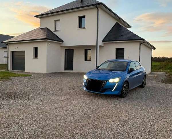Maison 4 pièces 105 m² · à Épaney · 105 m² · 351 450 €