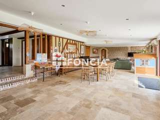 Vente maison 9 pièces