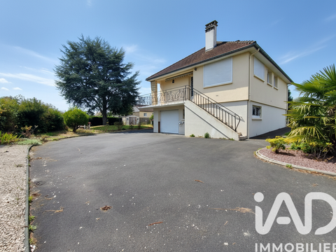 Vente maison 5 pièces Équemauville 14