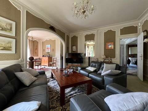 Vente maison 11 pièces