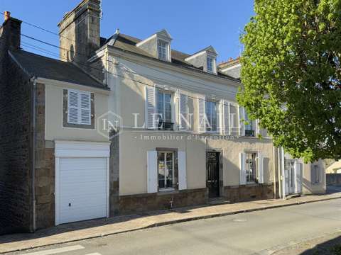 Vente maison 11 pièces Ernée 53