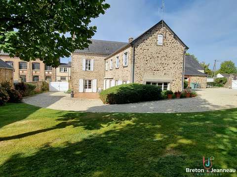 Vente maison 11 pièces Ernée 53