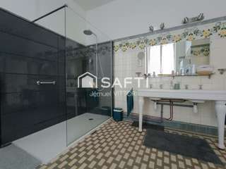 Vente maison 9 pièces