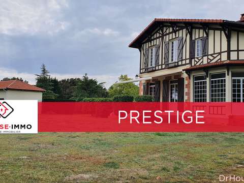Vente maison 11 pièces Vente maison 11 pièces