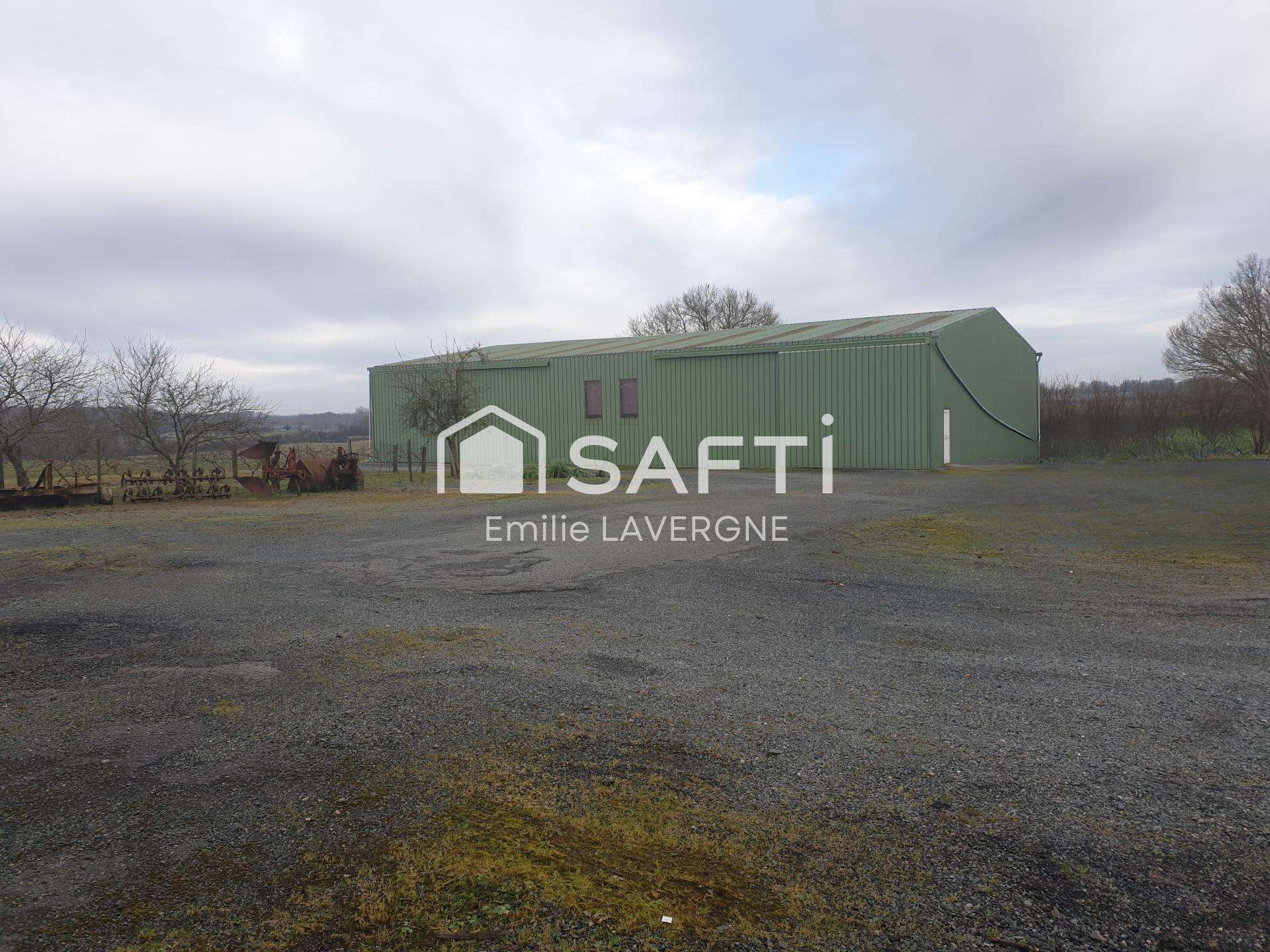 Vente Maison à Essarts-en-Bocage (85140) : à vendre / 140m² Essarts-en