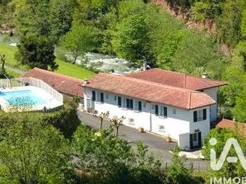 Vente maison 15 pièces Estérençuby 64