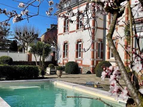 Vente maison 18 pièces