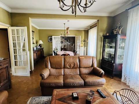 Vente maison 8 pièces Vente maison 8 pièces