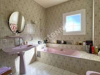 Vente maison 12 pièces