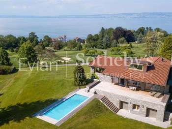 Maison 10 pièces 266 m² · à Évian-les-Bains · 266 m² · 2 990 000 €
