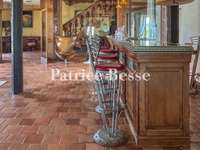 Vente maison 16 pièces